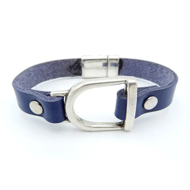 Lilo Collections Fillis Stirrup Charm Bracelet – Equestrian-Inspired Design