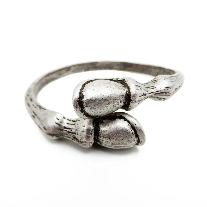 Lilo Collections - Hooves Bangle Bracelet 1