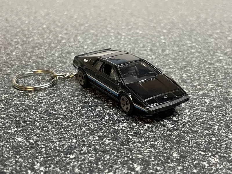 Lotus Esprit S1 Keychain Yellow Hot Wheels Matchbox 1