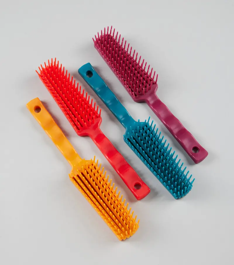 Mane & Tail Detangler Comb Amber 2