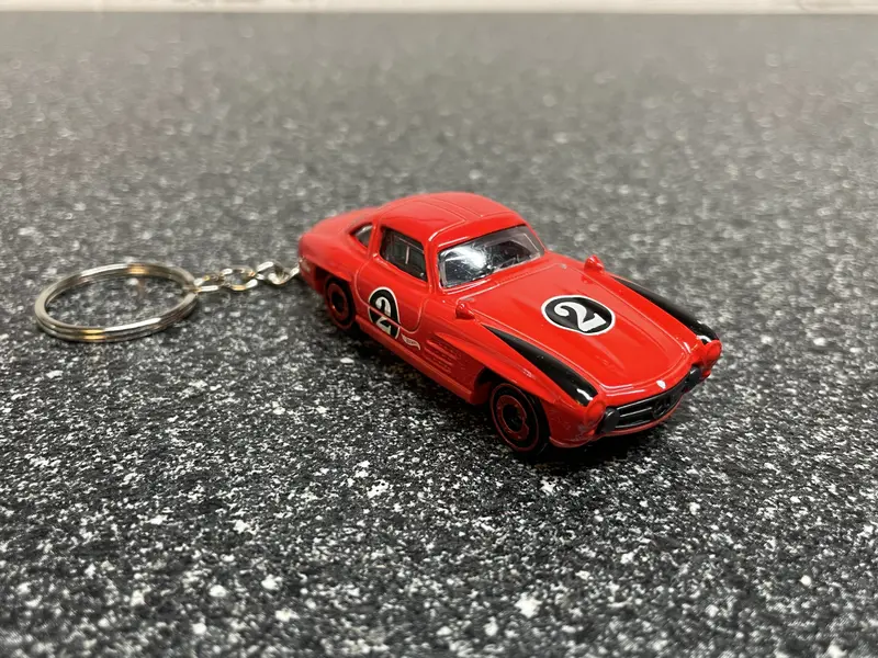 Mercedes Benz 300Sl 300 Sl Red Keychain Silver Hot Wheels Matchbox 1