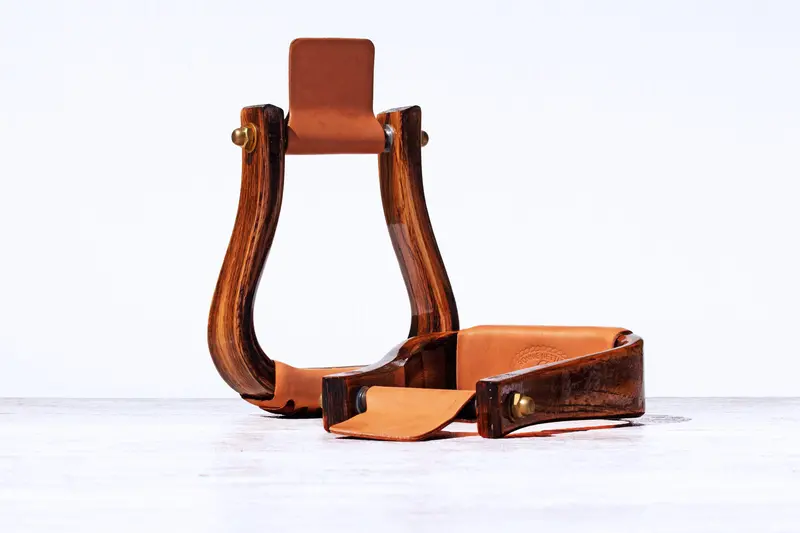 Nettles Flatbottom Stirrups 6