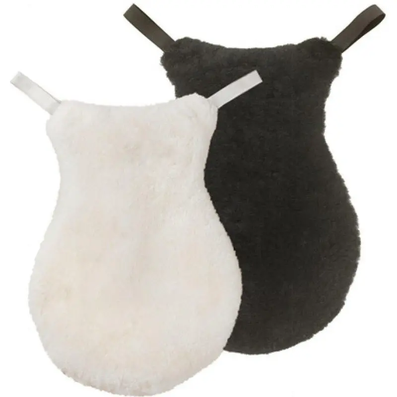 Ovation Europa Sheepskin English Seat Saver 1