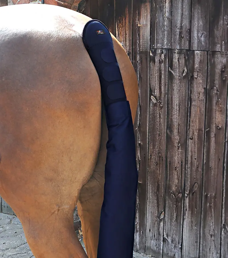 Padded Horse Tail Guard With Tail Bag Navy 1
