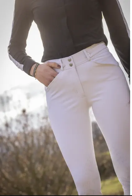 Pénélope Elegance Breeches 17