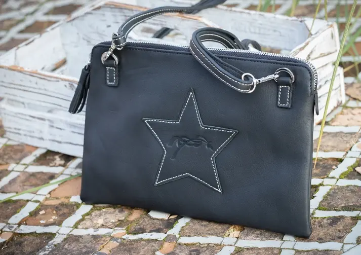 Pénélope Flavie Folder Handbag 1