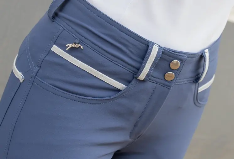 Pénélope Fun Breeches 3