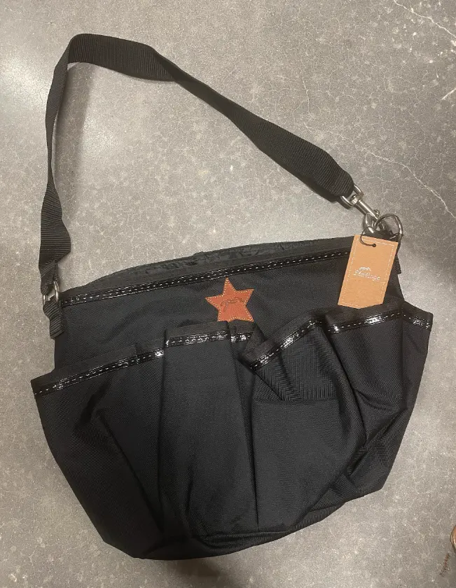 Pénélope Luxe Grooming Bag 2