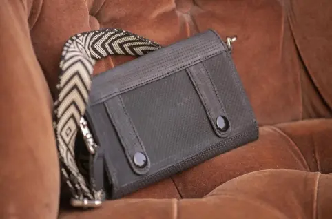 Pénélope Perforated Leather New Phone Pocket 1
