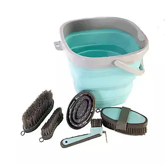 Professional's Choice Tail Tamer Grooming Kit W/ Collapsible Bucket 2