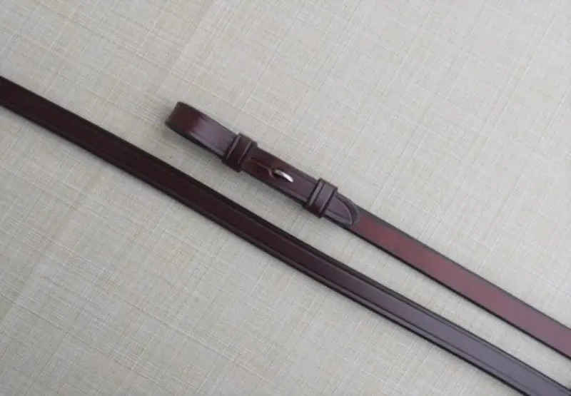 Red Barn 5/8" Plain 1
