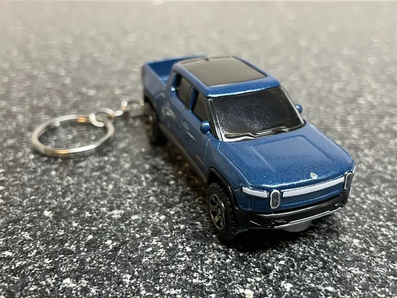 Rivian R1 R1t R1s Keychain Hot Wheels Matchbox 1