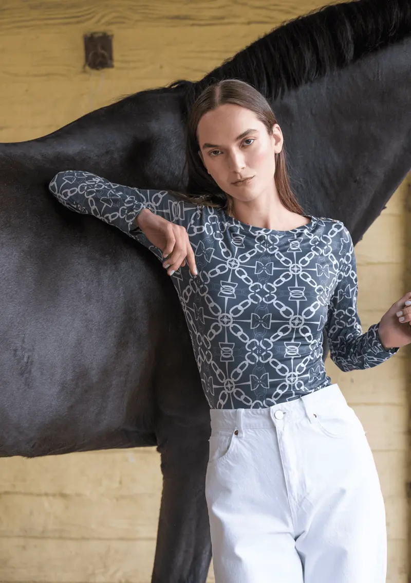 Rosalie Long Sleeve T-Shirt | Chainlink Noir 1
