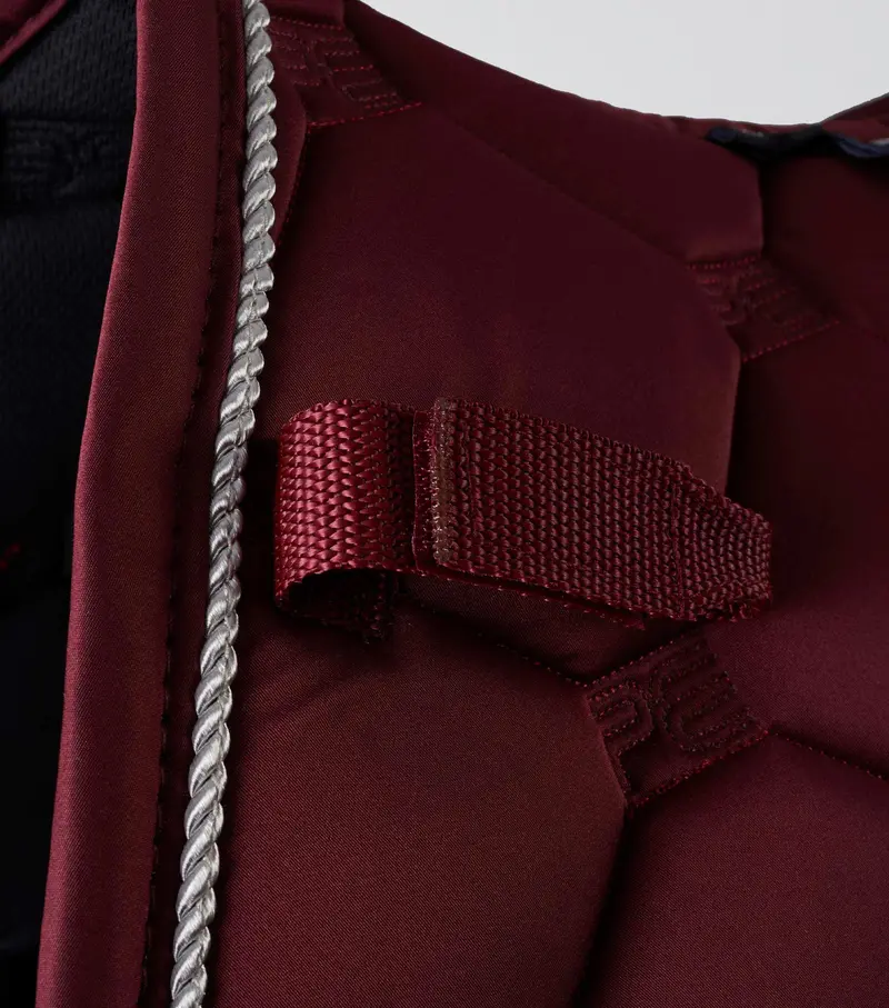 Saltare Close Contact Gp/Jump Square Wine 2