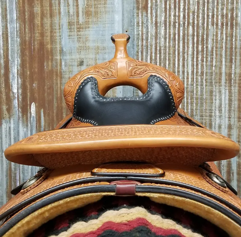 Scott Thomas Medium Oil Snowflake Reiner Saddle 5