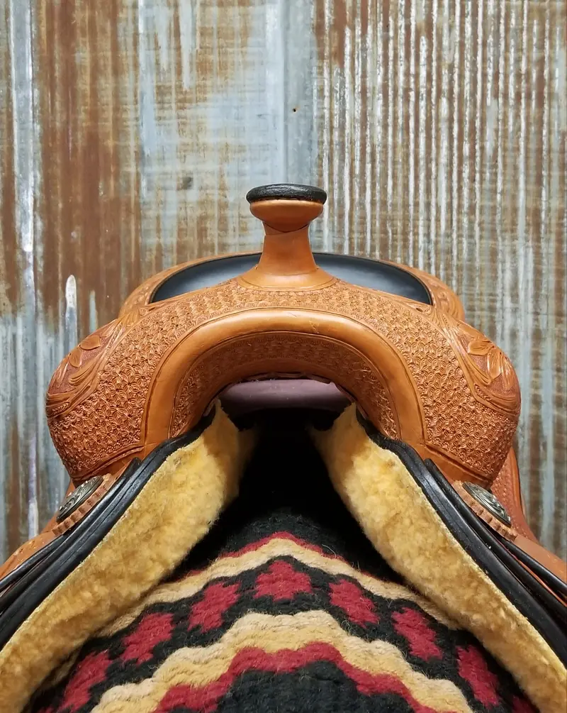 Scott Thomas Medium Oil Snowflake Reiner Saddle 7