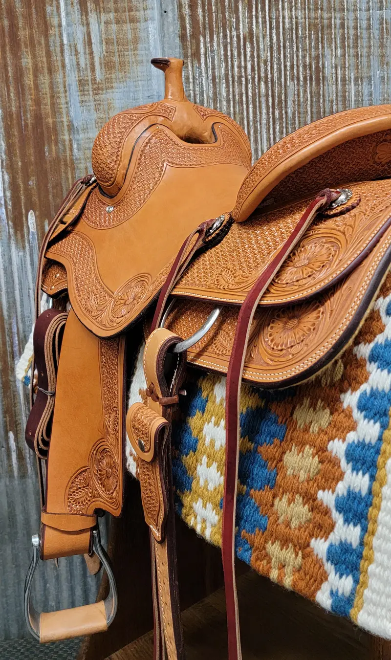 Scott Thomas Medium Oil Spider Daisy Ranch Cutter Saddle 4