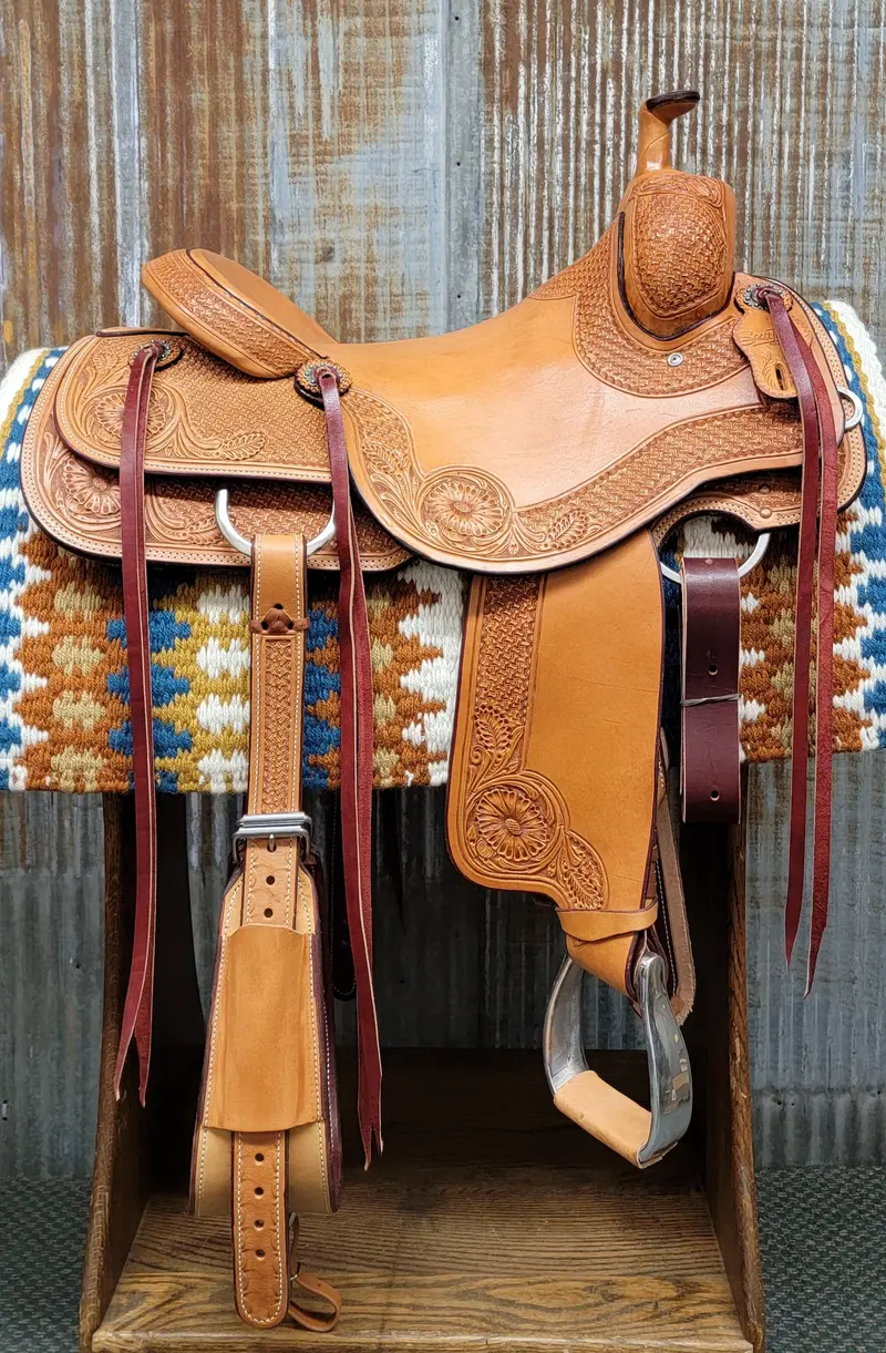 Scott Thomas Medium Oil Spider Daisy Ranch Cutter Saddle 6