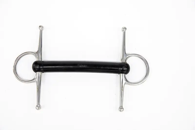 Shires Flexible Rubber Mouth Full Cheek 1