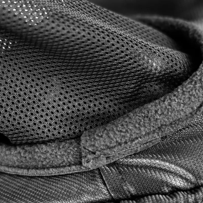 Shires Flyguard Pro Fine Mesh Fly Mask With Ears & Nose 11