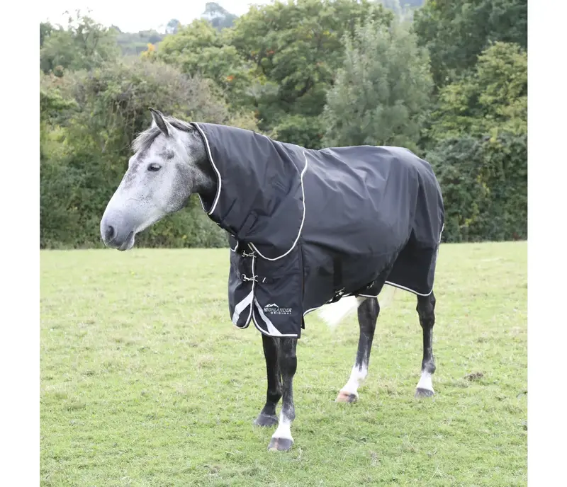 Shires Highlander Plus Turnout Neck Cover 200 Gram 1