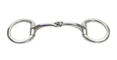 Shires Standard Curved Mouth Eggbutt 1