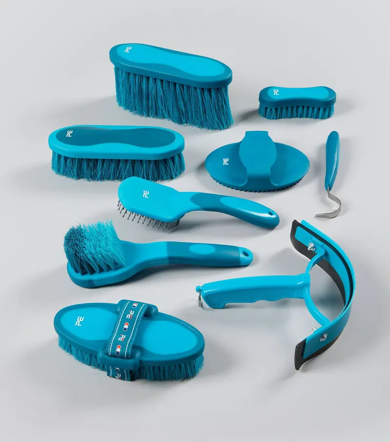 Soft-Touch Grooming Kit Set - 9 Pieces 1