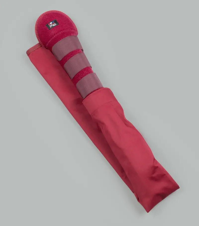 Spare Horse Tail Bag Burgundy 1