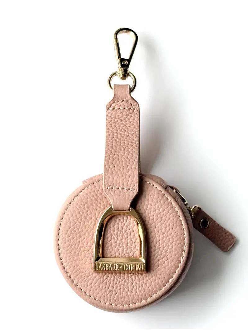 Stirrup Accessory Keeper In Blush 1