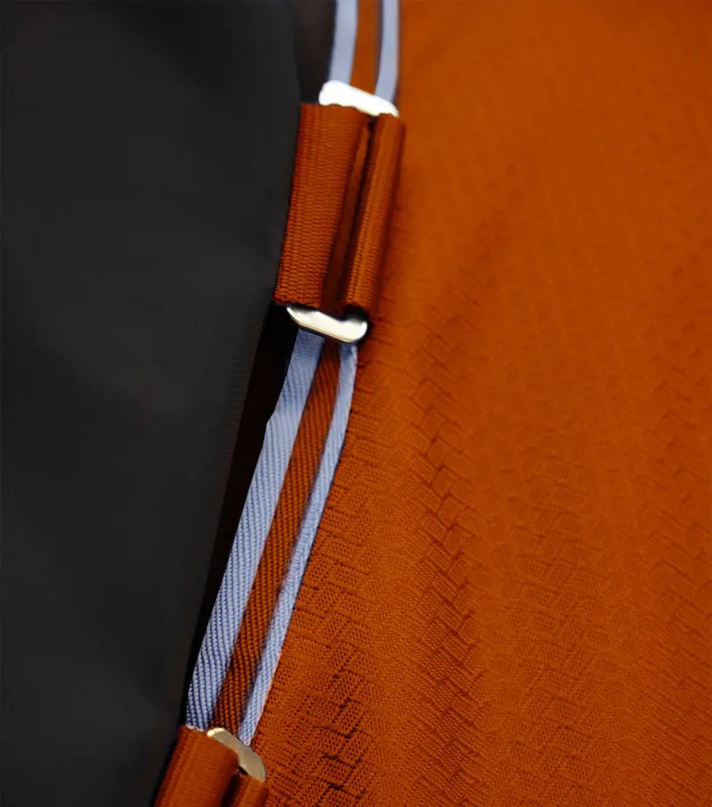 Stratus 600D Series 200G Turnout Rug With Classic Neck Cover Orange 3