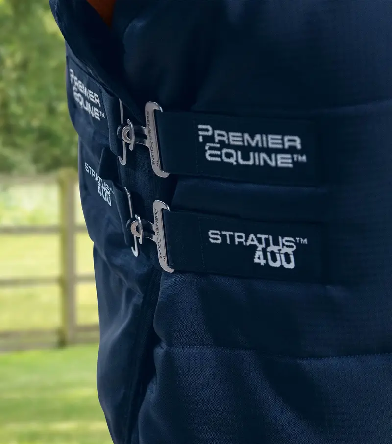 Stratus Stable Rug 400G With Neck Cover Navy 3