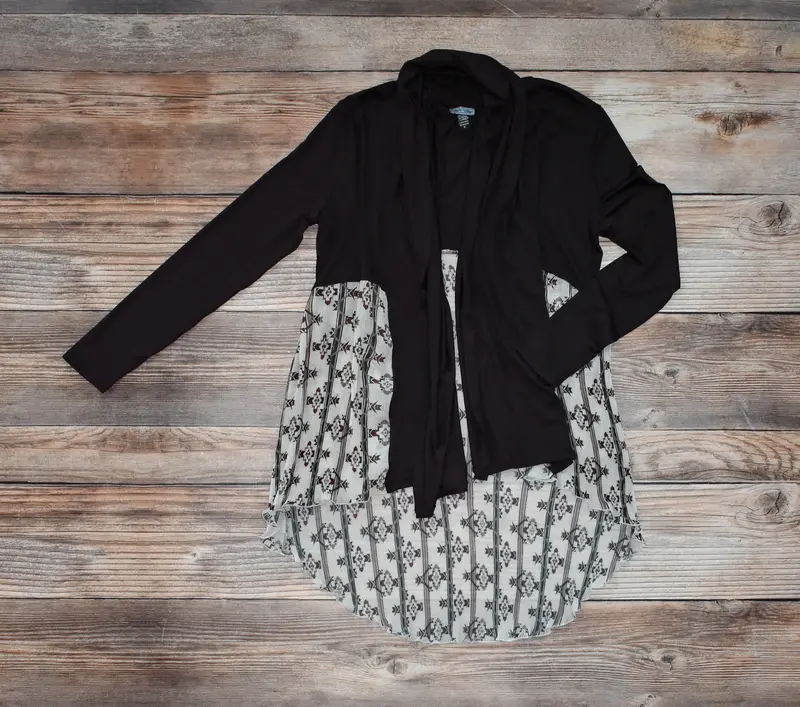 Tasha Polizzi Women's Kyra Shrug 3