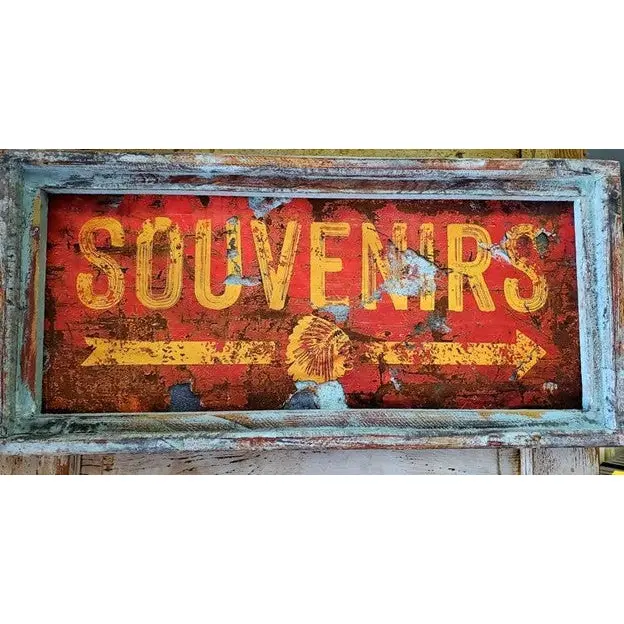 Troublemaker Souvenirs Canvas 1
