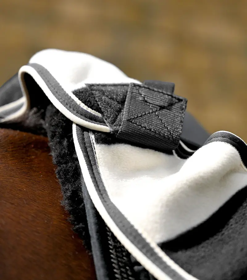 Vellus Horse Fleece Exercise Sheet Black/White 2