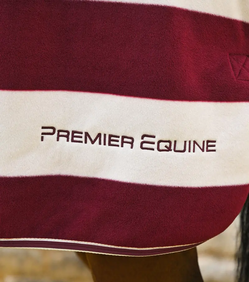 Vellus Horse Fleece Rug Burgundy/White 4