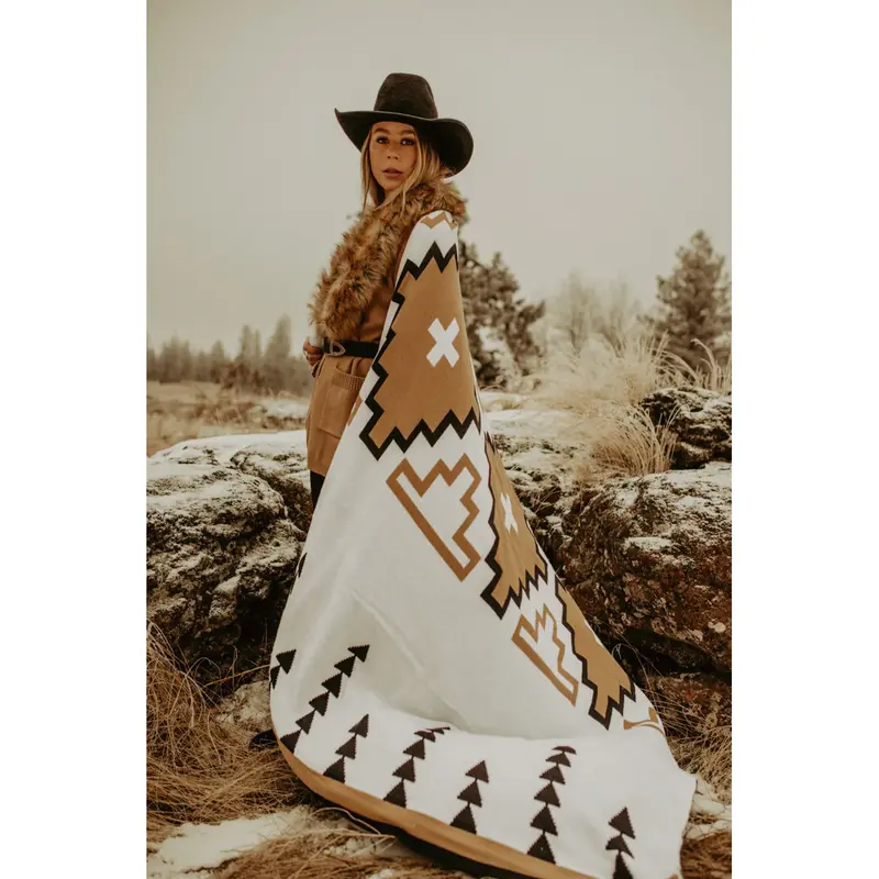 Western Grande Marfa Blanket 1