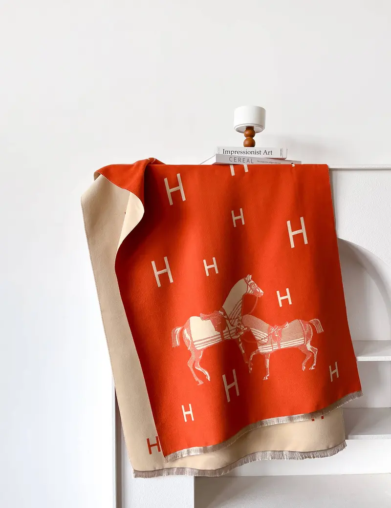 Winding River - Equestrian Orange / Cream Stable Reversible Wrap 2