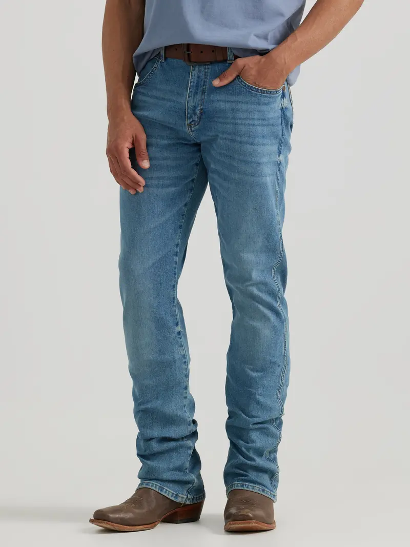 Wrangler Men's Flintlock Retro Slim Bootcut Jean 4