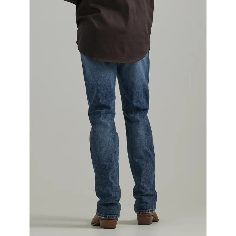 Wrangler Men's Retro Gaffrey Slim Straight Jean 1