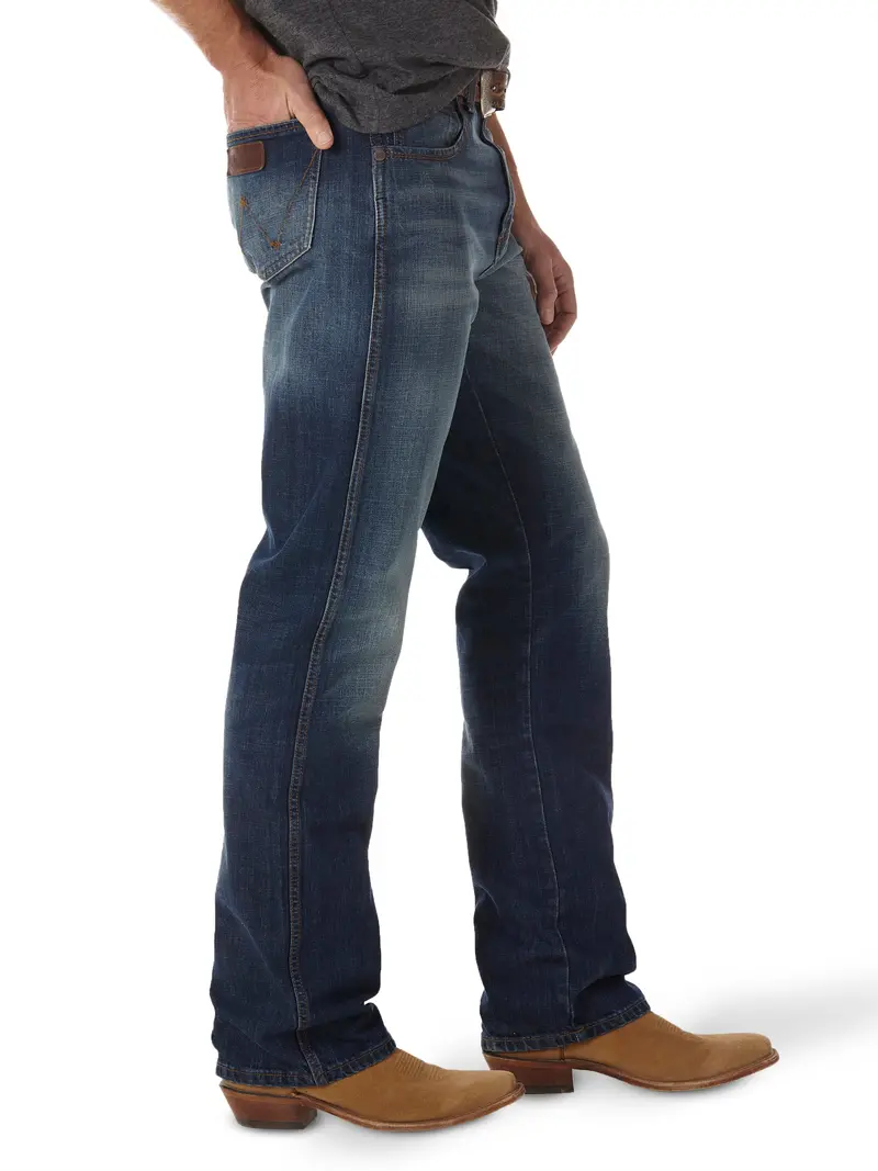 Wrangler Men's Retro Relaxed Bootcut Jean-Jh Wash 5