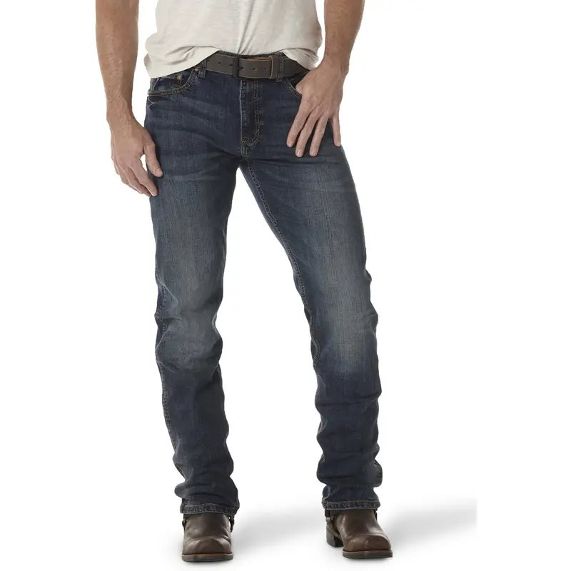 Wrangler Men's Retro Slim Straight Leg Jean-Bozeman 1