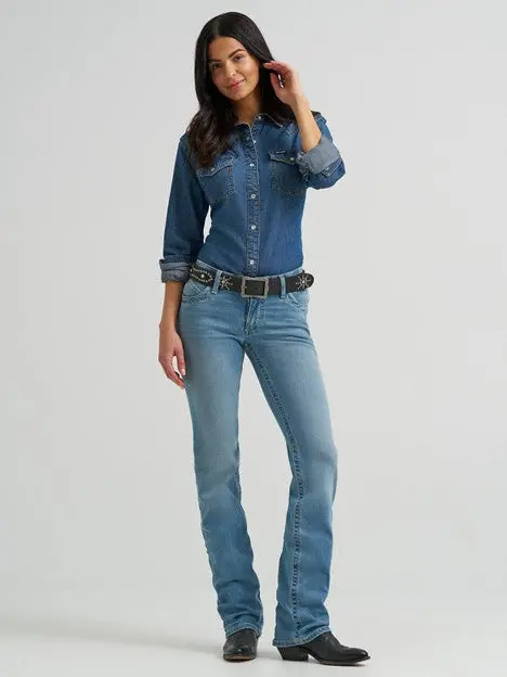Wrangler Women's Light Wash Willow Ultimate Riding Jean 1