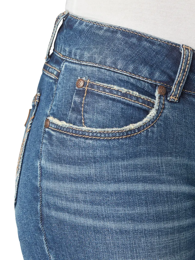 Wrangler Women's Retro Faith Mae Flare Jean 3