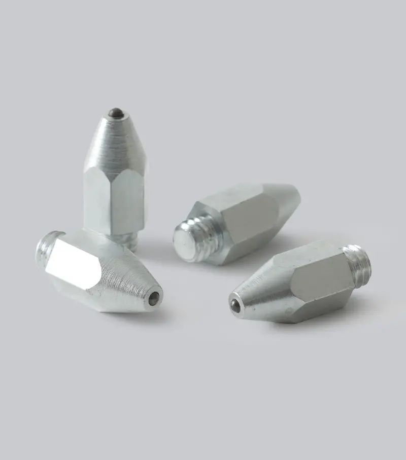 Xl Studs Pointed For Varying Ground And Jumping (Set Of 4) 1